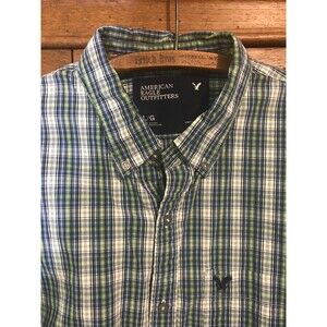 American Eagle Vtg. Fit Men's Lg. Button Up Long Sleeve Blue Green Plaid Shirt